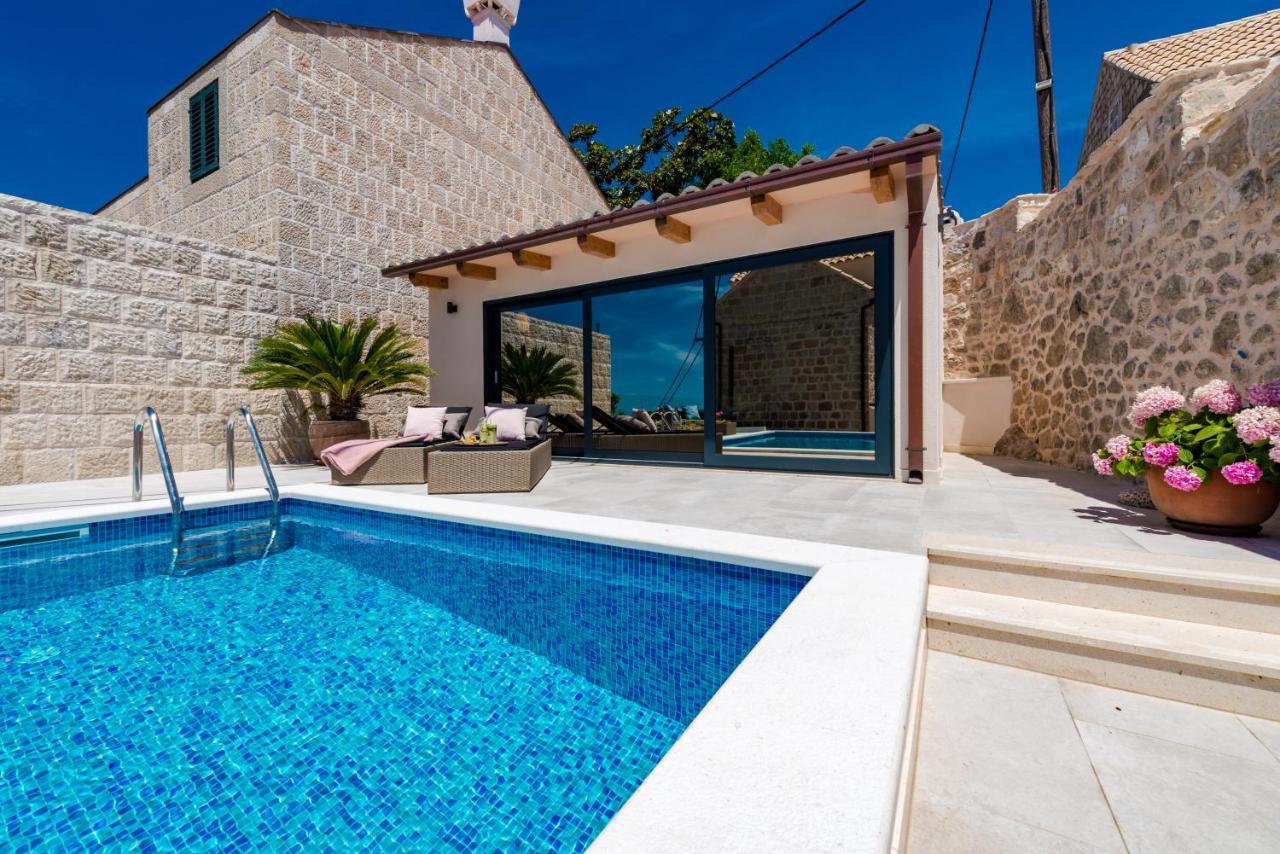 Villa Luigi With A Pool Cavtat Exteriör bild
